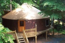 big-yurt-in-the-woods-374x248[1].jpg