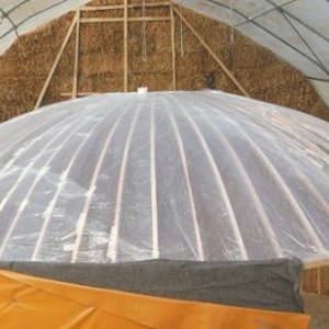 erdyurt in the greenhouse before covering with straw