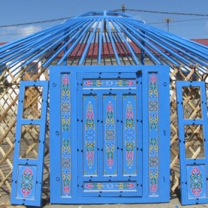 5 wall blue