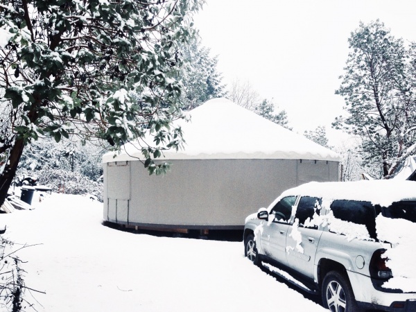 4-5 inches of snow and the yurt is still cozy and warm