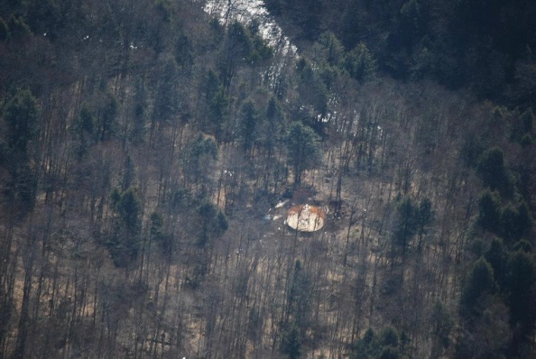 Aerial shots of the yurt.