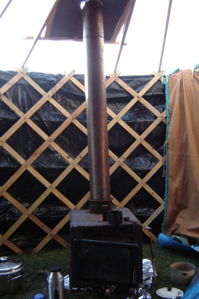 First yurt build (11)
