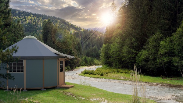 Freedom Yurt Cabins riverside color package