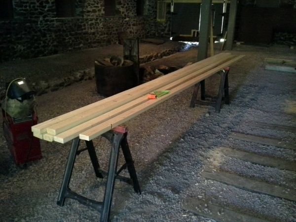I started with 16 foot 2x4s.  They were clear of knots, the 8 footers were not.