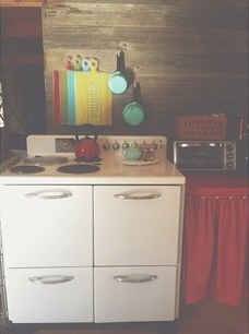 Kitchen cooking area