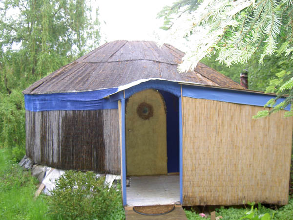 my first yurt intrance