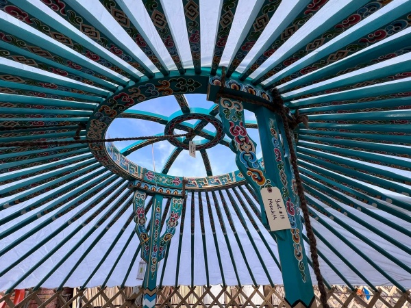 Turquoise, 4-wall (15ft diameter). mongolianyurts.org